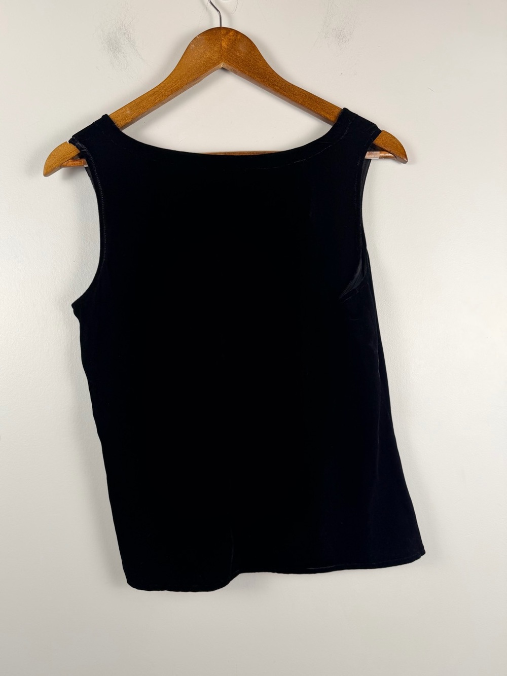 Eileen Fisher Black scoop neck silk blend velvet tank size small - Picture 6 of 6